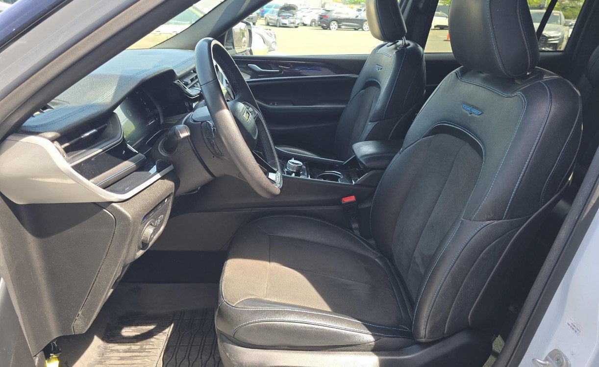 2023 Jeep Grand Cherokee 4xe Trailhawk