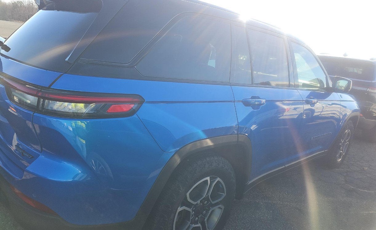 2023 Jeep Grand Cherokee 4xe Trailhawk