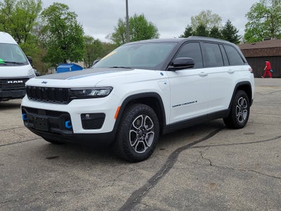2022 Jeep Grand Cherokee 4xe Trailhawk 4x4