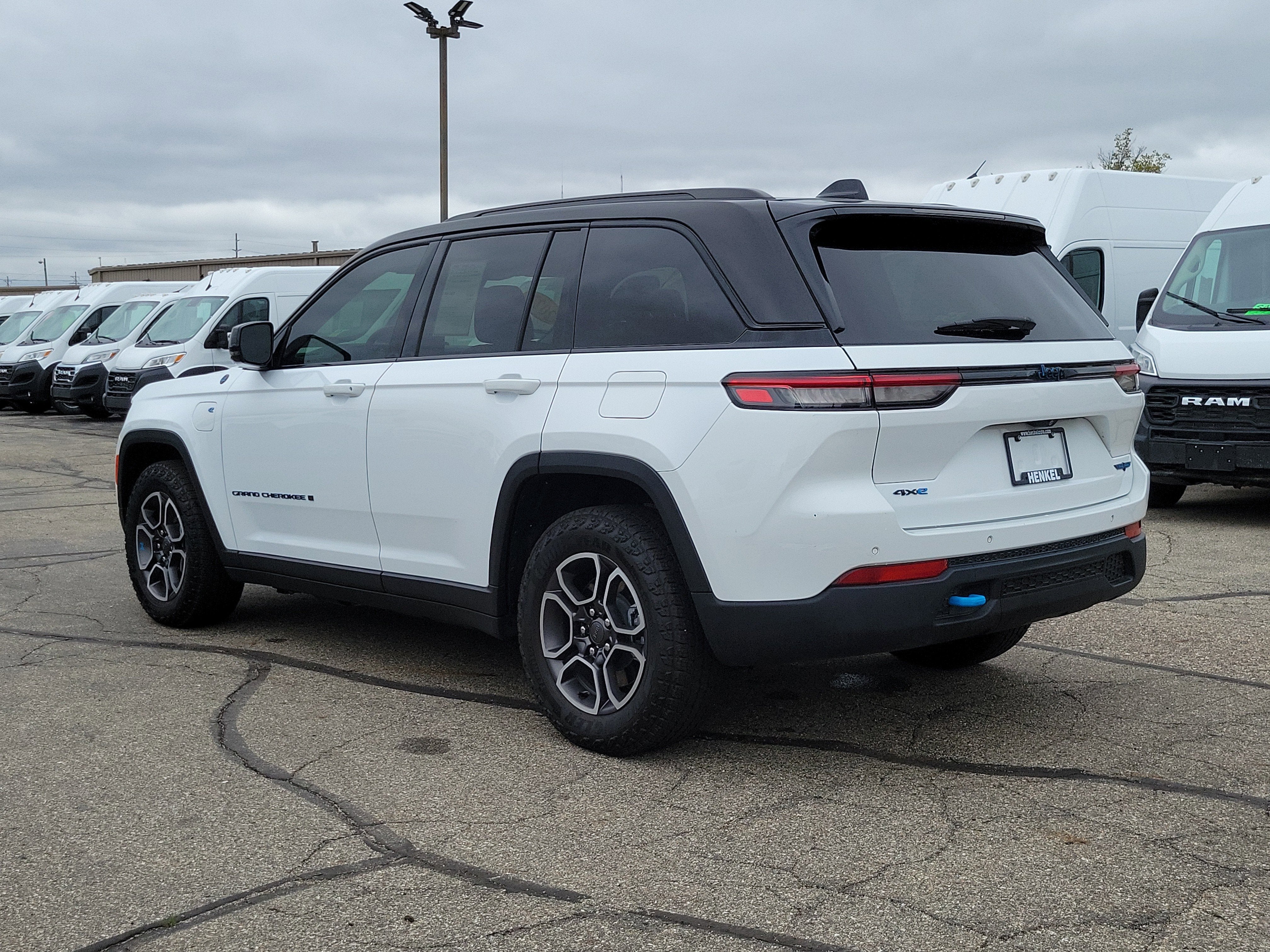 2022 Jeep Grand Cherokee 4xe Trailhawk 4x4