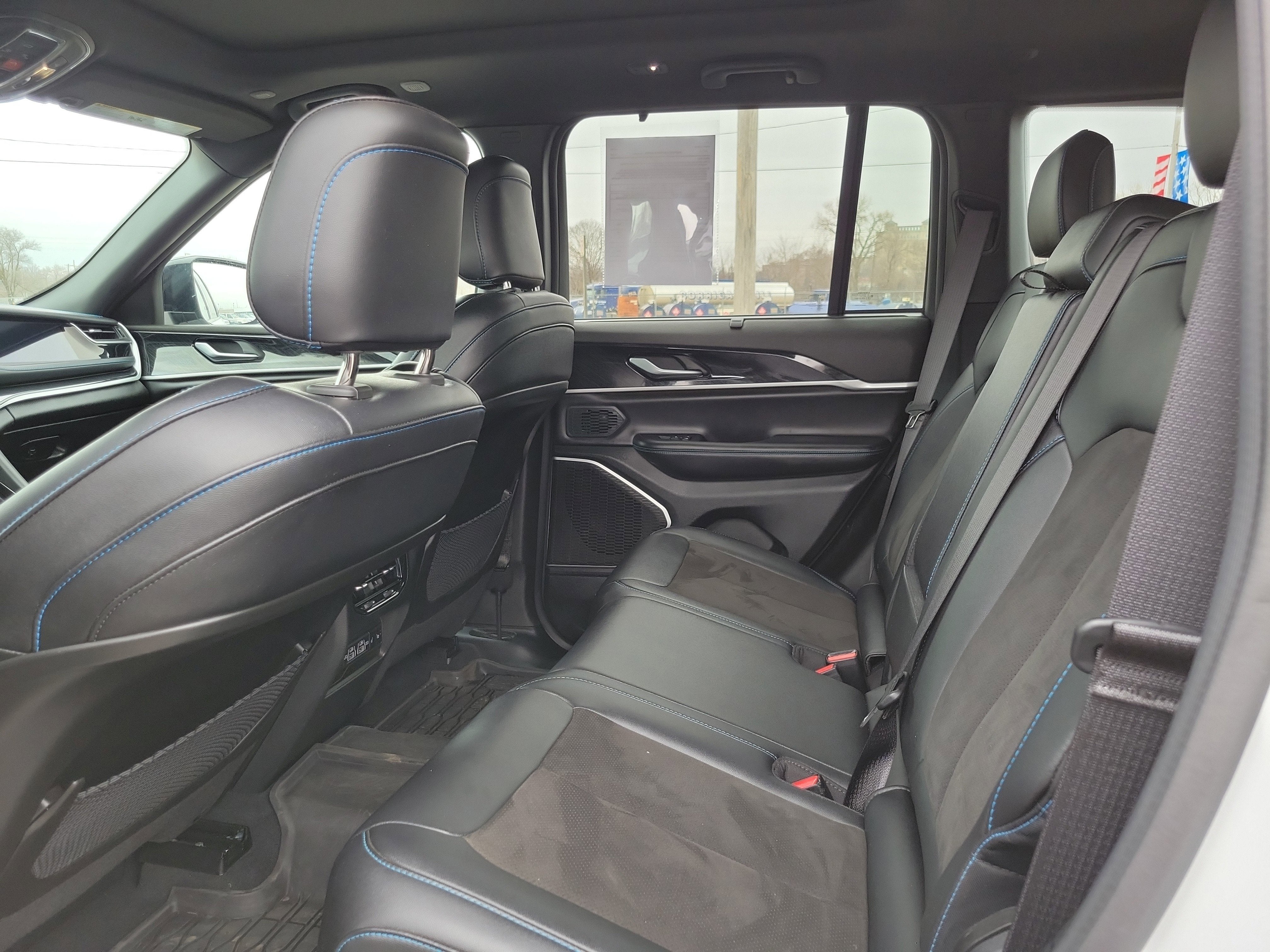 2023 Jeep Grand Cherokee 4xe Trailhawk