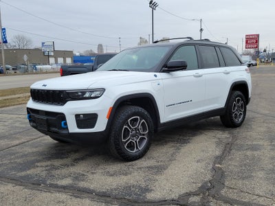 2023 Jeep Grand Cherokee 4xe Trailhawk