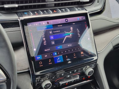 2022 Jeep Grand Cherokee 4xe Overland 4x4