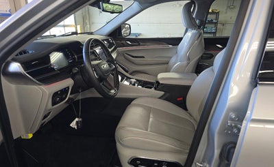 2022 Jeep Grand Cherokee 4xe Overland 4x4