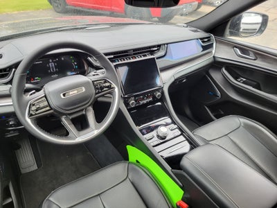 2022 Jeep Grand Cherokee 4xe Overland 4x4