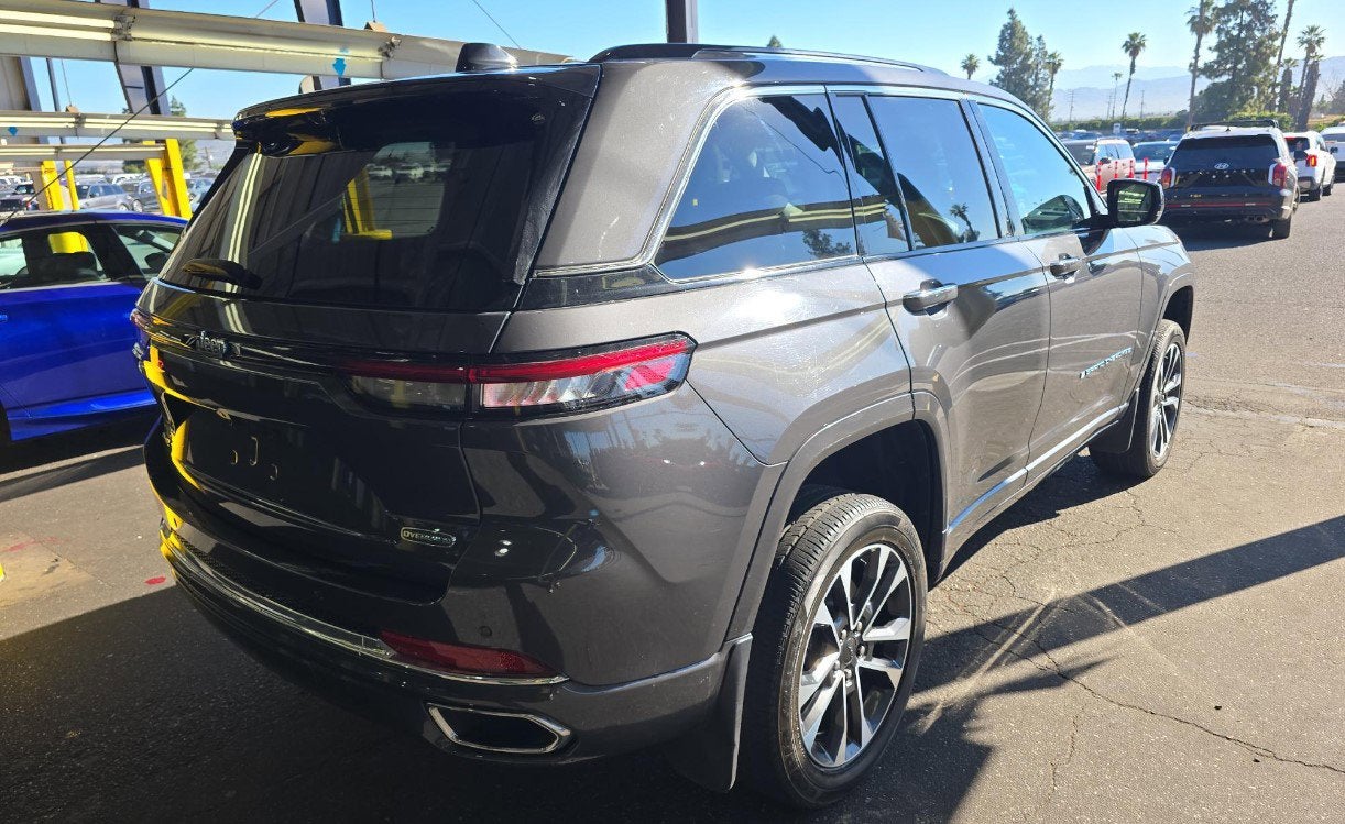 2022 Jeep Grand Cherokee 4xe Overland 4x4