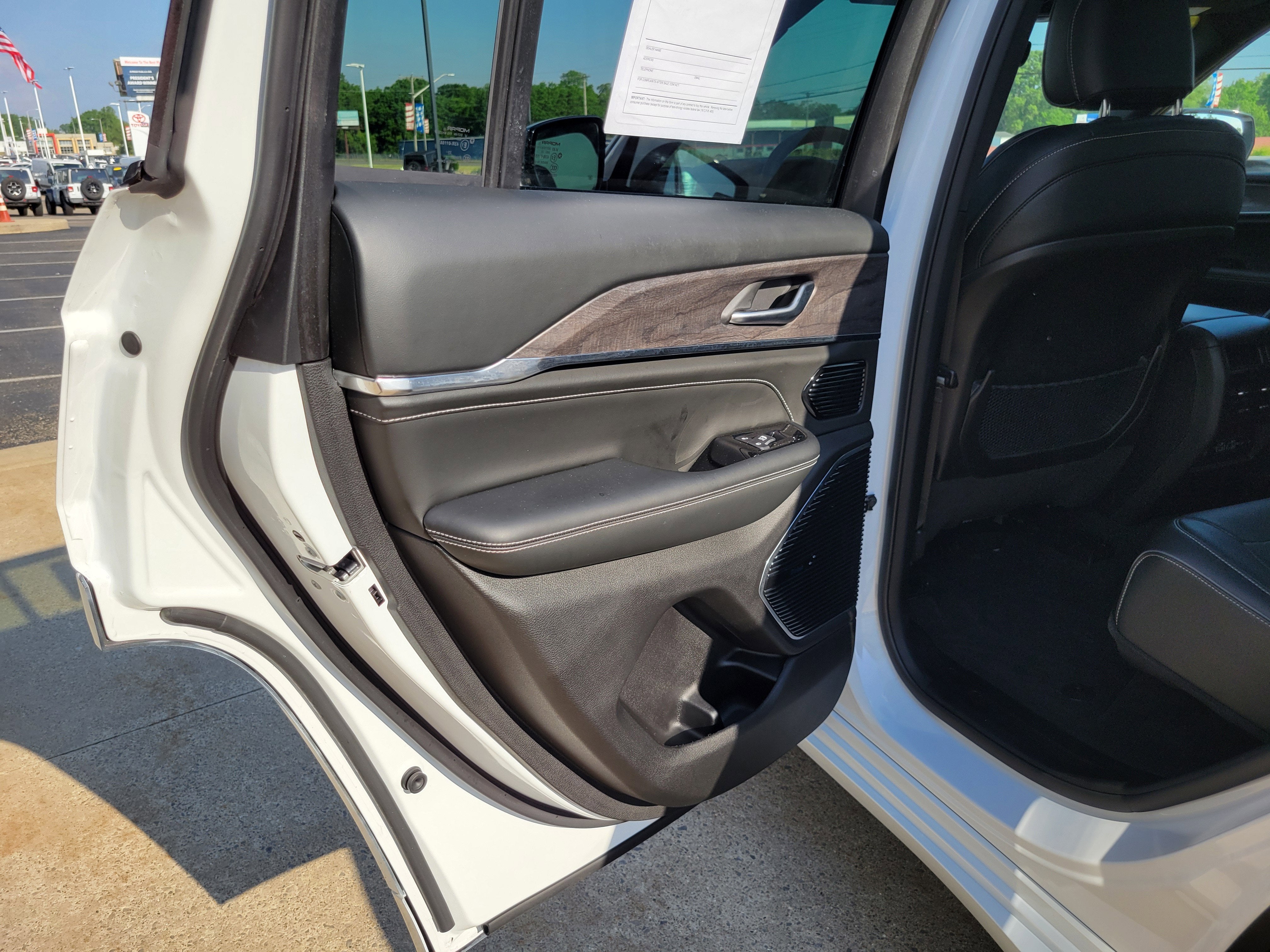2023 Jeep Grand Cherokee 4xe Overland