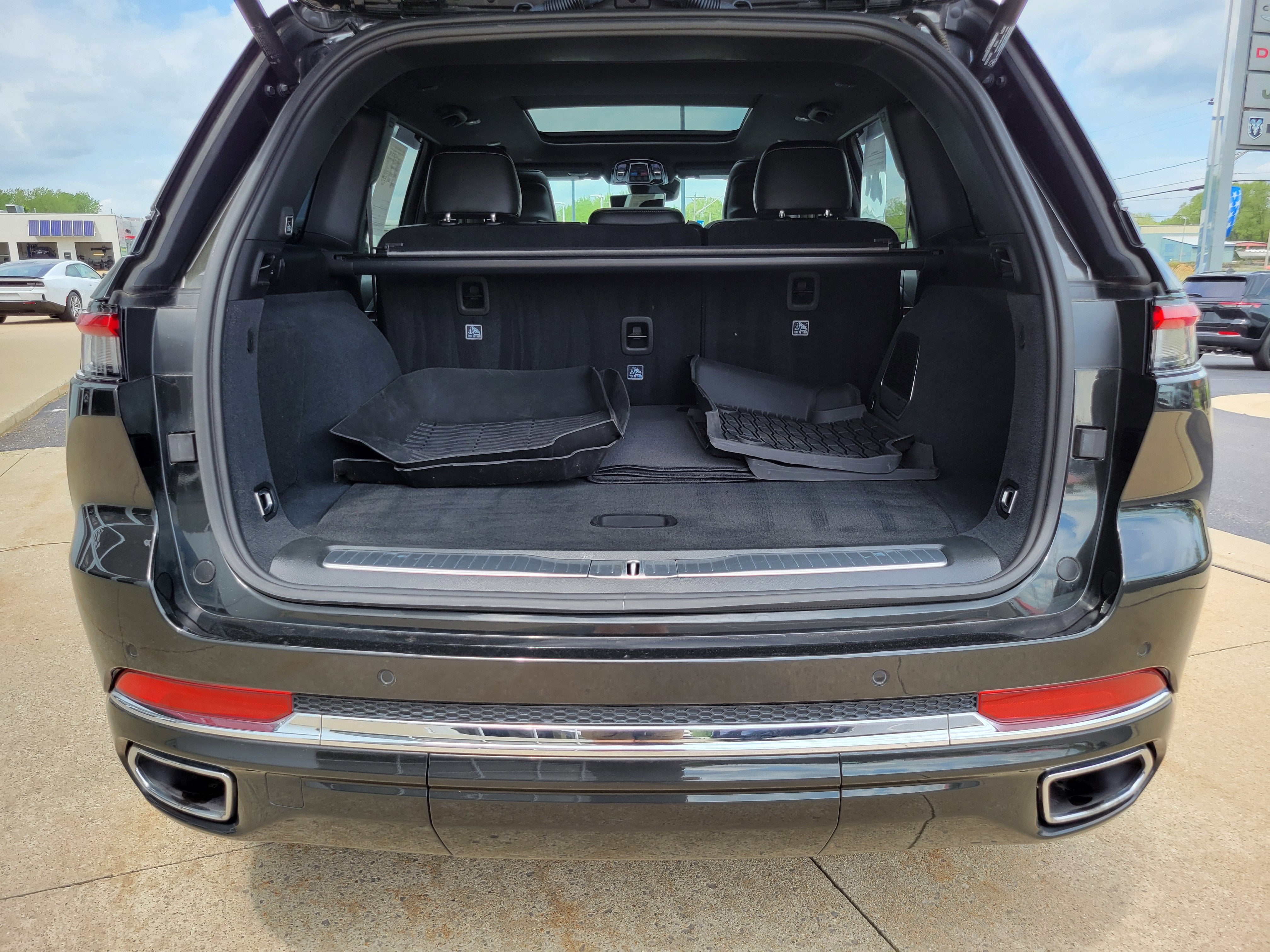 2023 Jeep Grand Cherokee 4xe Overland