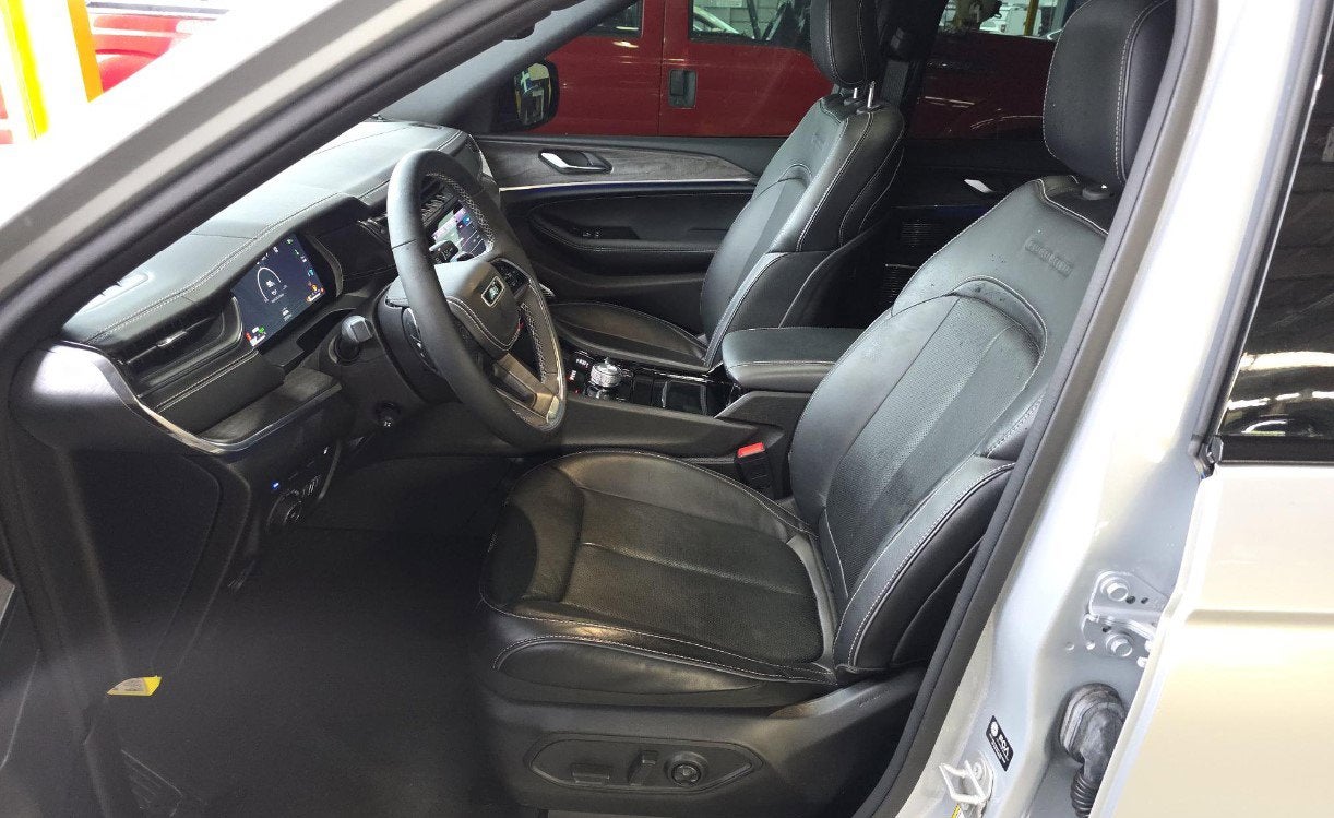 2023 Jeep Grand Cherokee 4xe Overland