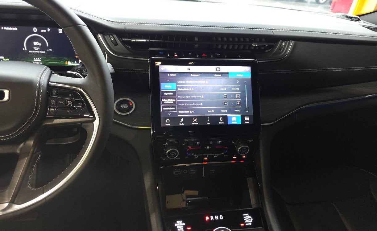 2023 Jeep Grand Cherokee 4xe Overland