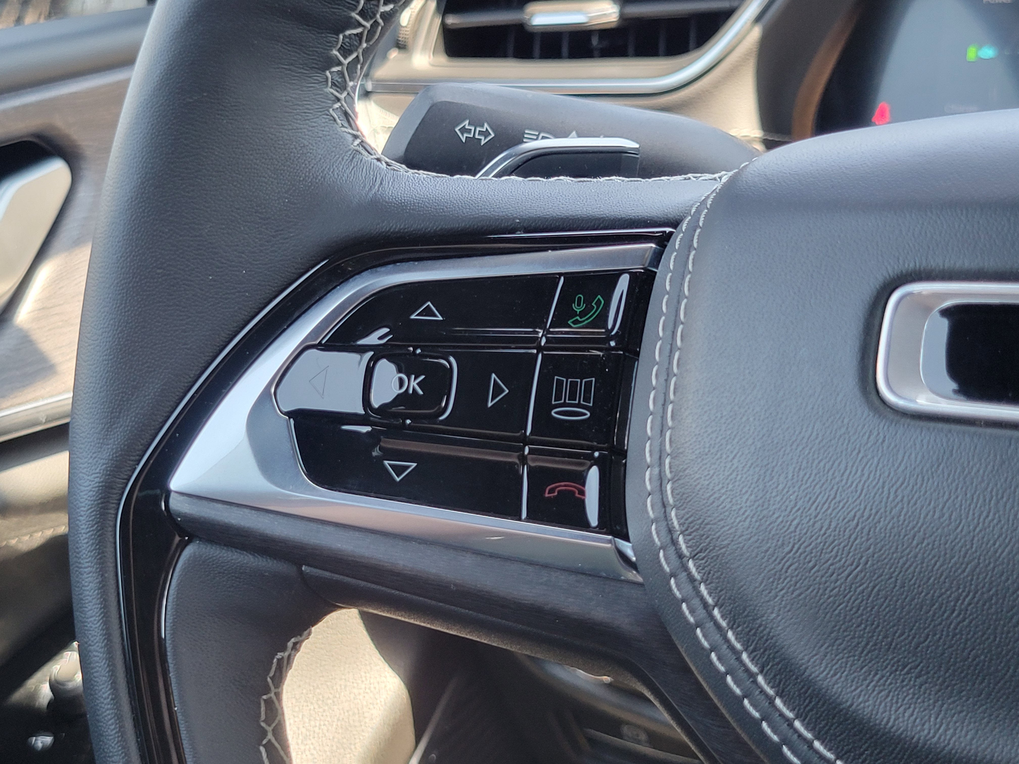2023 Jeep Grand Cherokee 4xe Overland