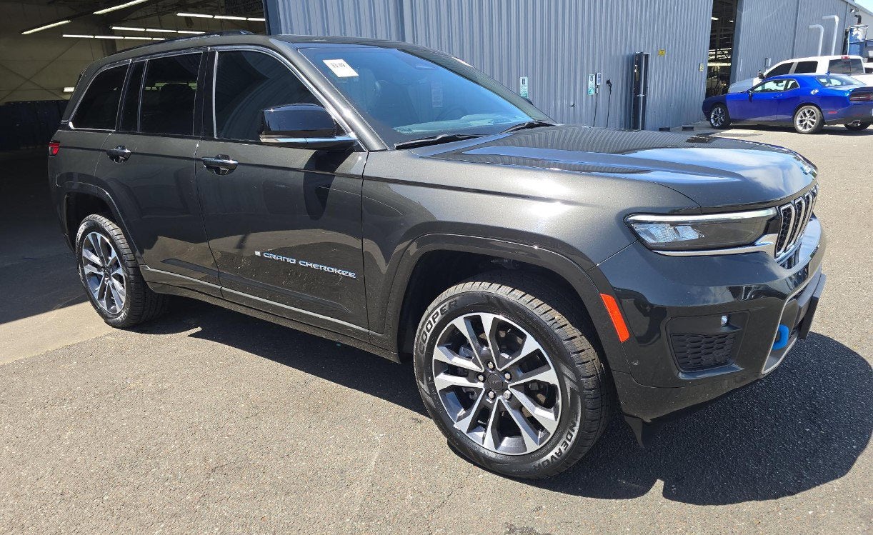 2023 Jeep Grand Cherokee 4xe Overland
