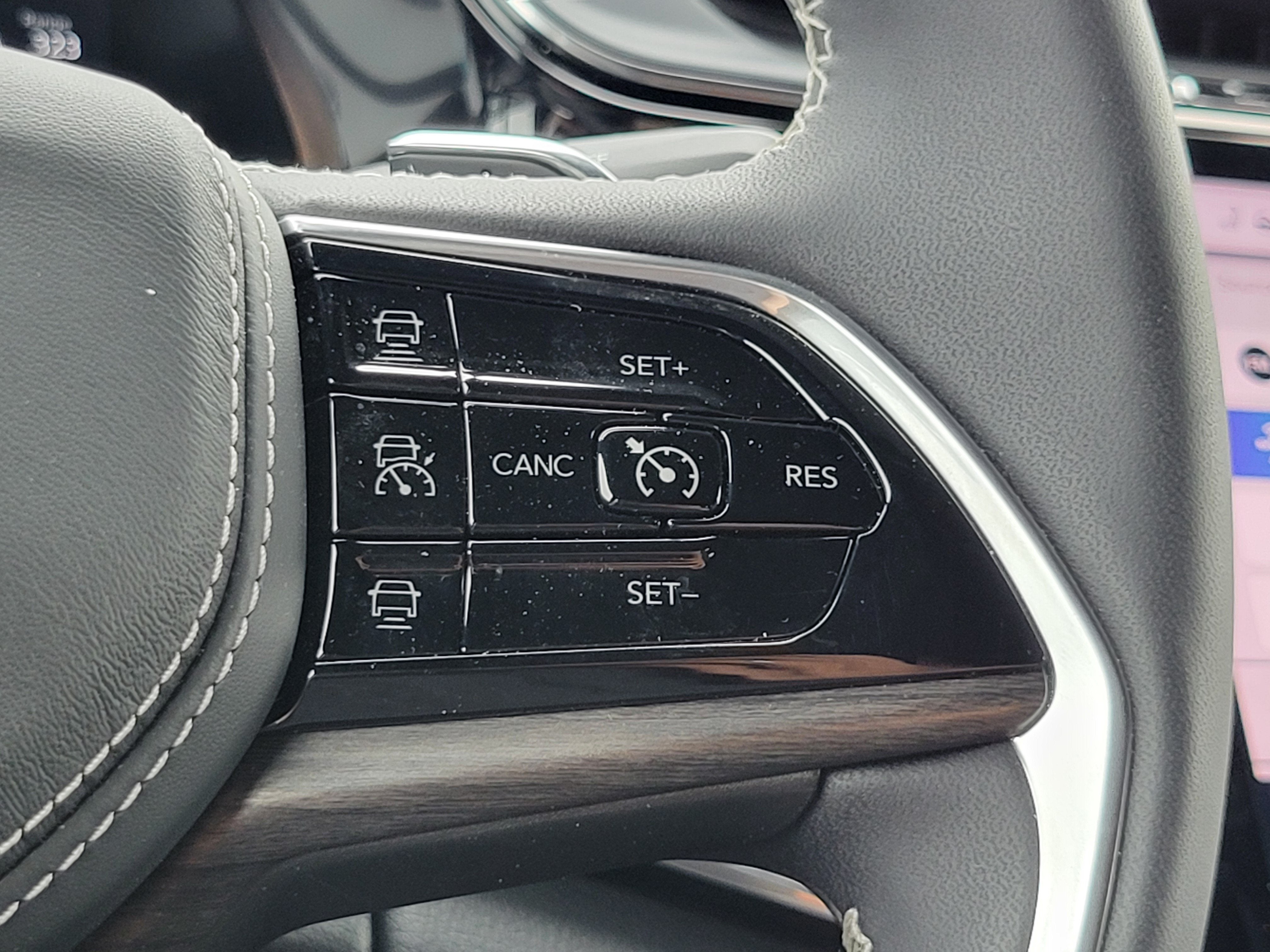 2023 Jeep Grand Cherokee 4xe Overland