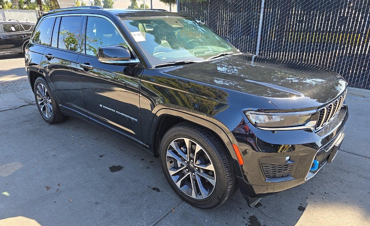 2023 Jeep Grand Cherokee 4xe Overland