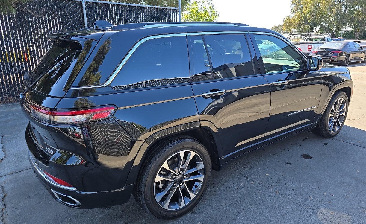 2023 Jeep Grand Cherokee 4xe Overland
