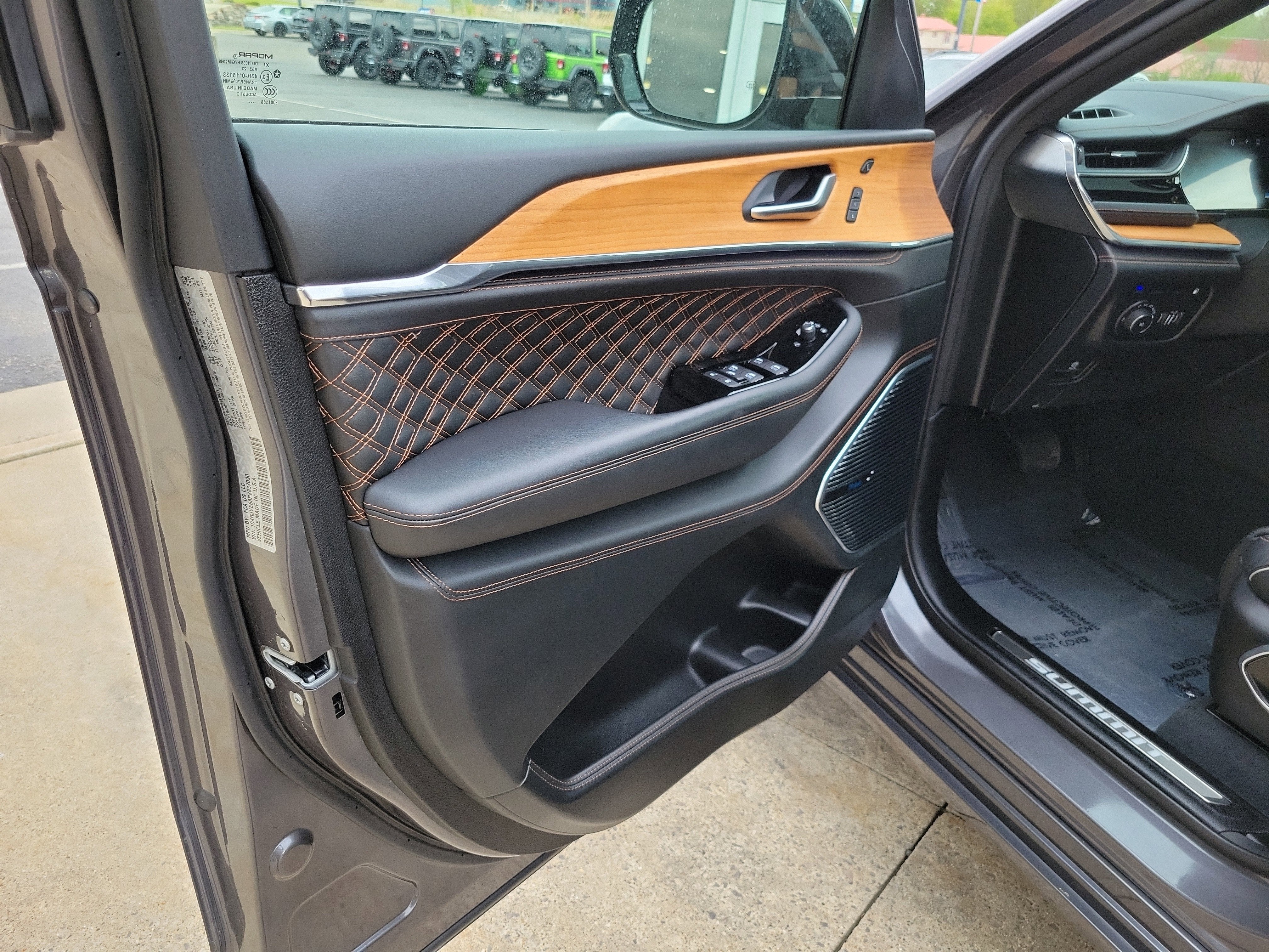 2023 Jeep Grand Cherokee 4xe Summit Reserve