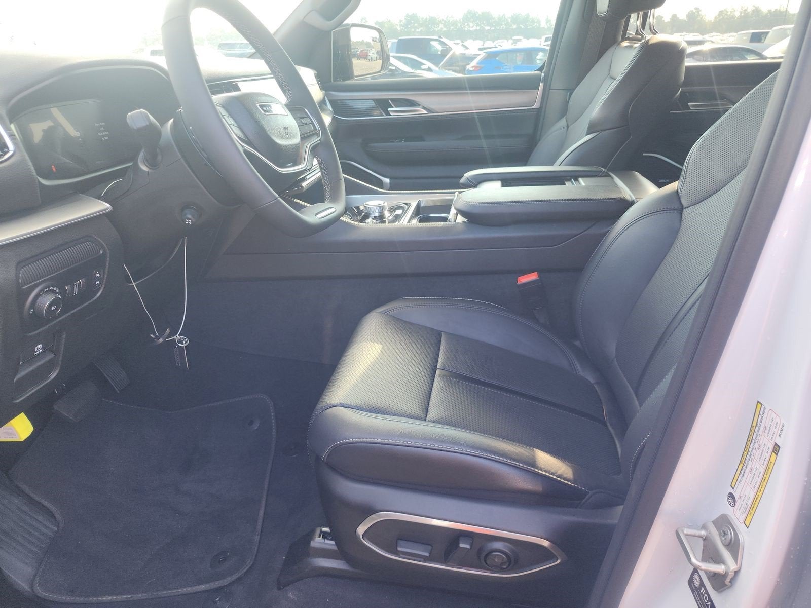 2024 Jeep Wagoneer L Series II Carbide 4x4