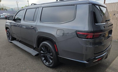 2023 Jeep Wagoneer L Series III 4x4