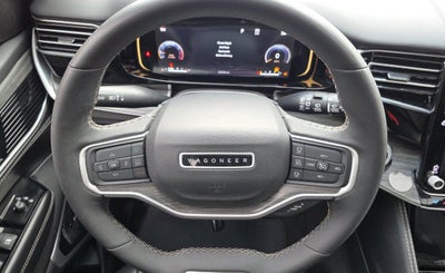 2023 Jeep Wagoneer L Series III 4x4