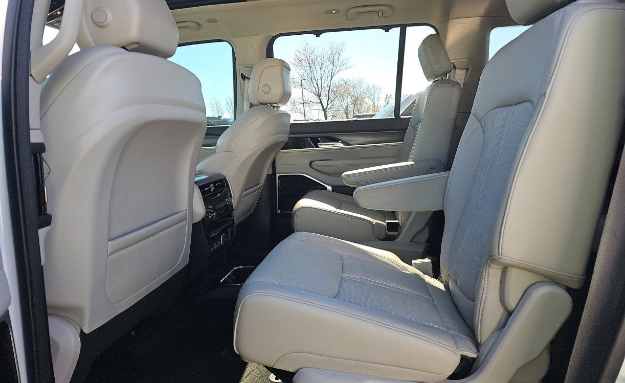 2024 Jeep Wagoneer L Series III 4x4
