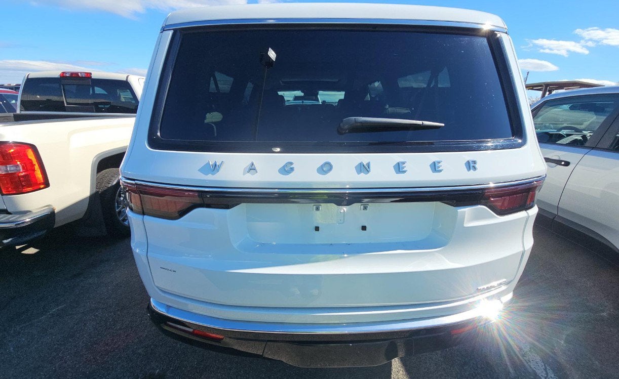2024 Jeep Wagoneer L Series III 4x4