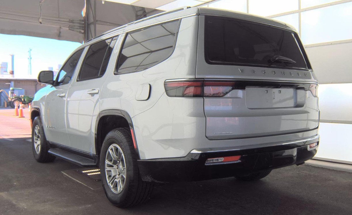 2023 Jeep Wagoneer 4x4