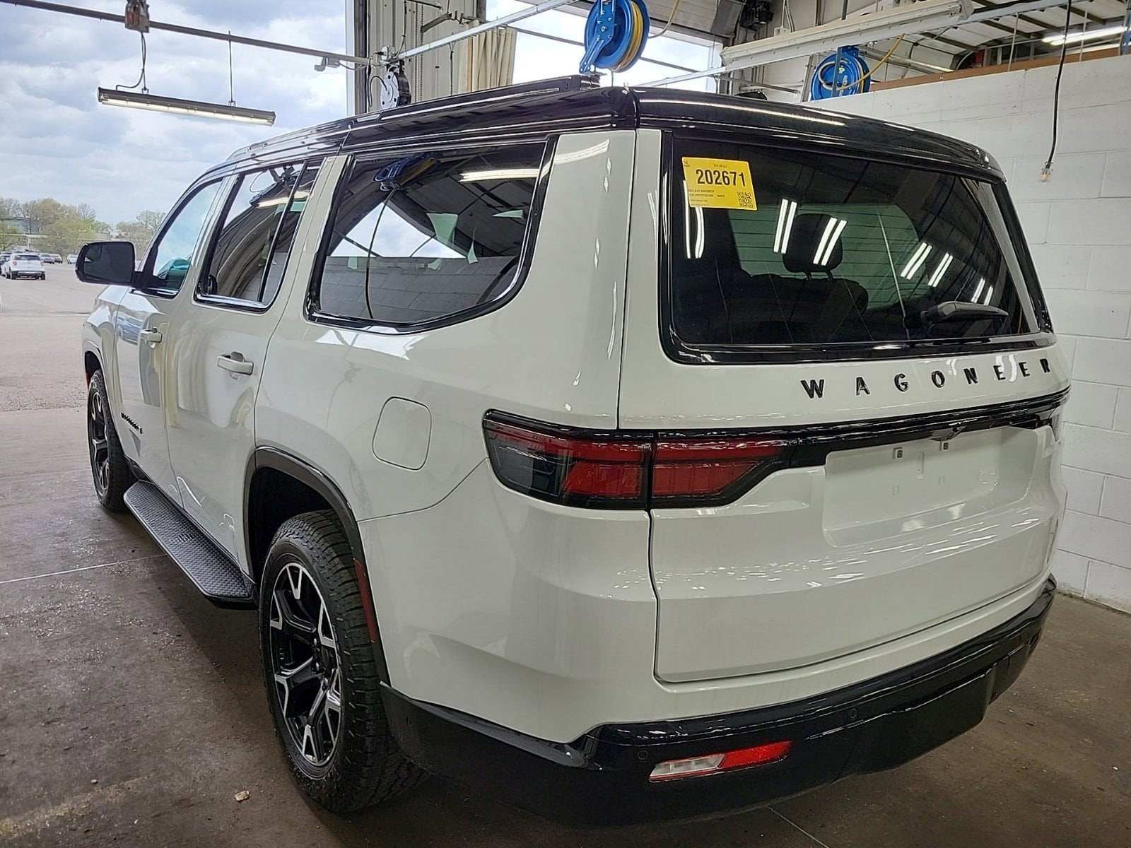 2025 Jeep Wagoneer Series II Overland 4x4