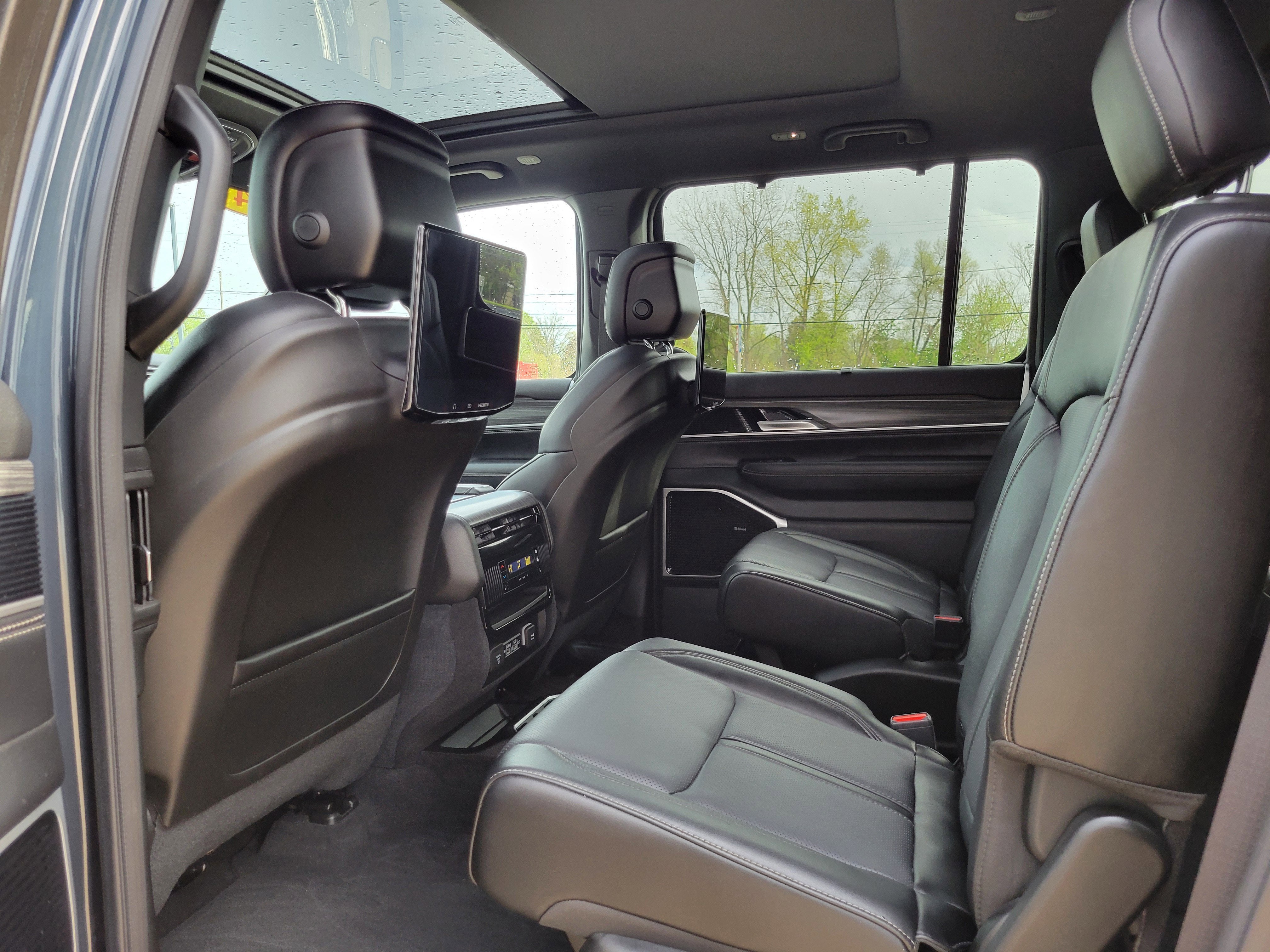 2024 Jeep Wagoneer Series III 4x4