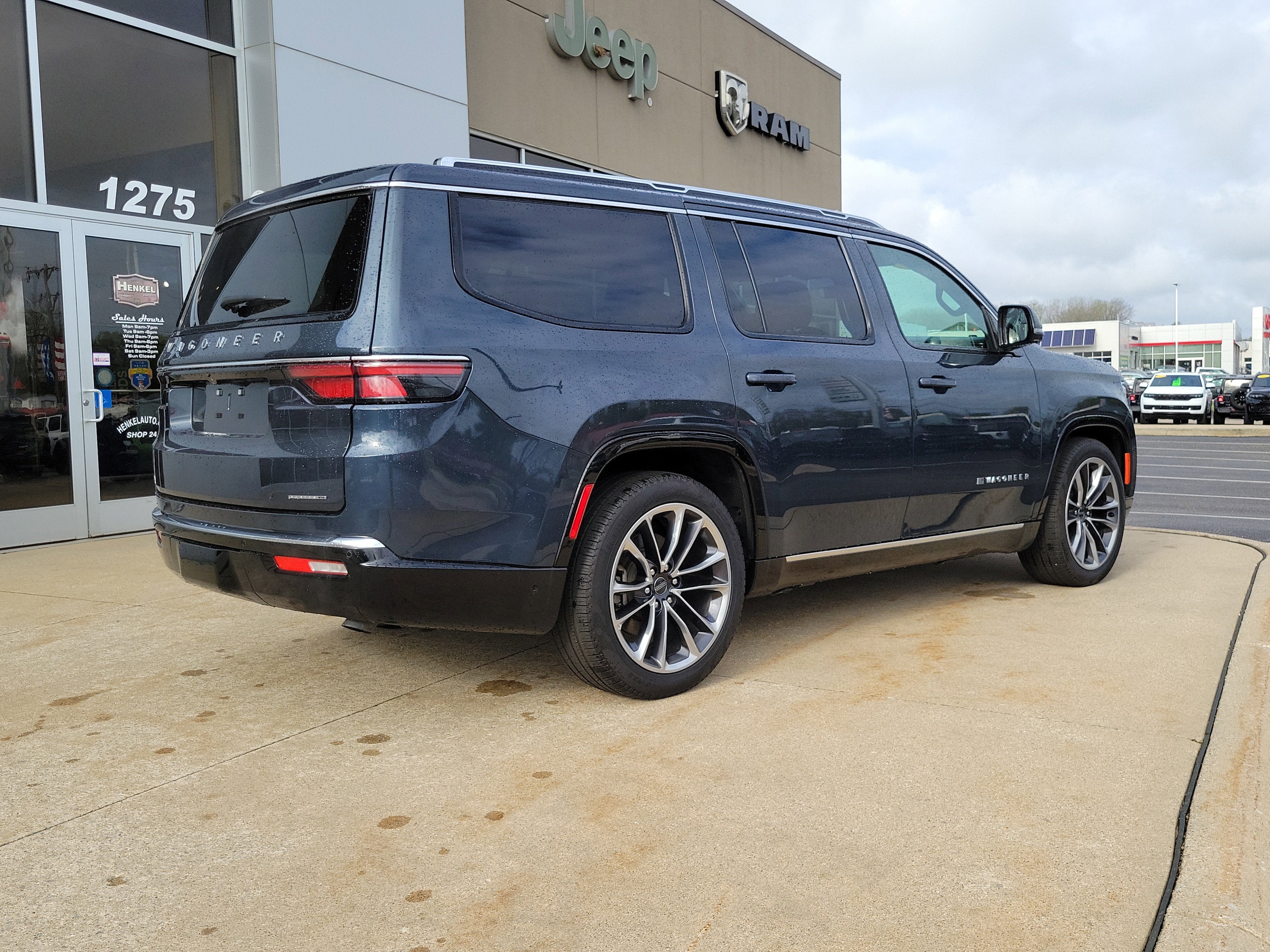 2024 Jeep Wagoneer Series III 4x4