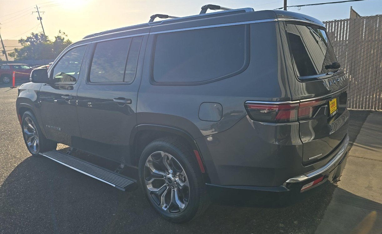 2022 Jeep Wagoneer Series III 4x4