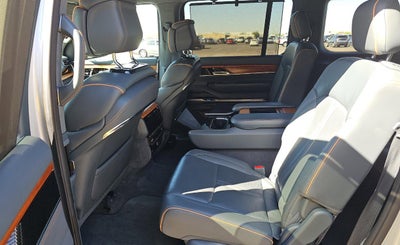2022 Jeep Grand Wagoneer Series II 4x4