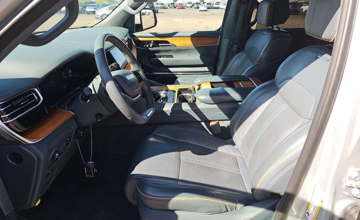 2022 Jeep Grand Wagoneer Series II 4x4