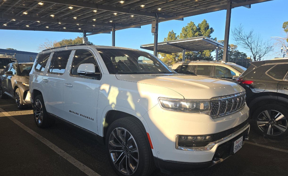 2022 Jeep Grand Wagoneer Series III 4x4