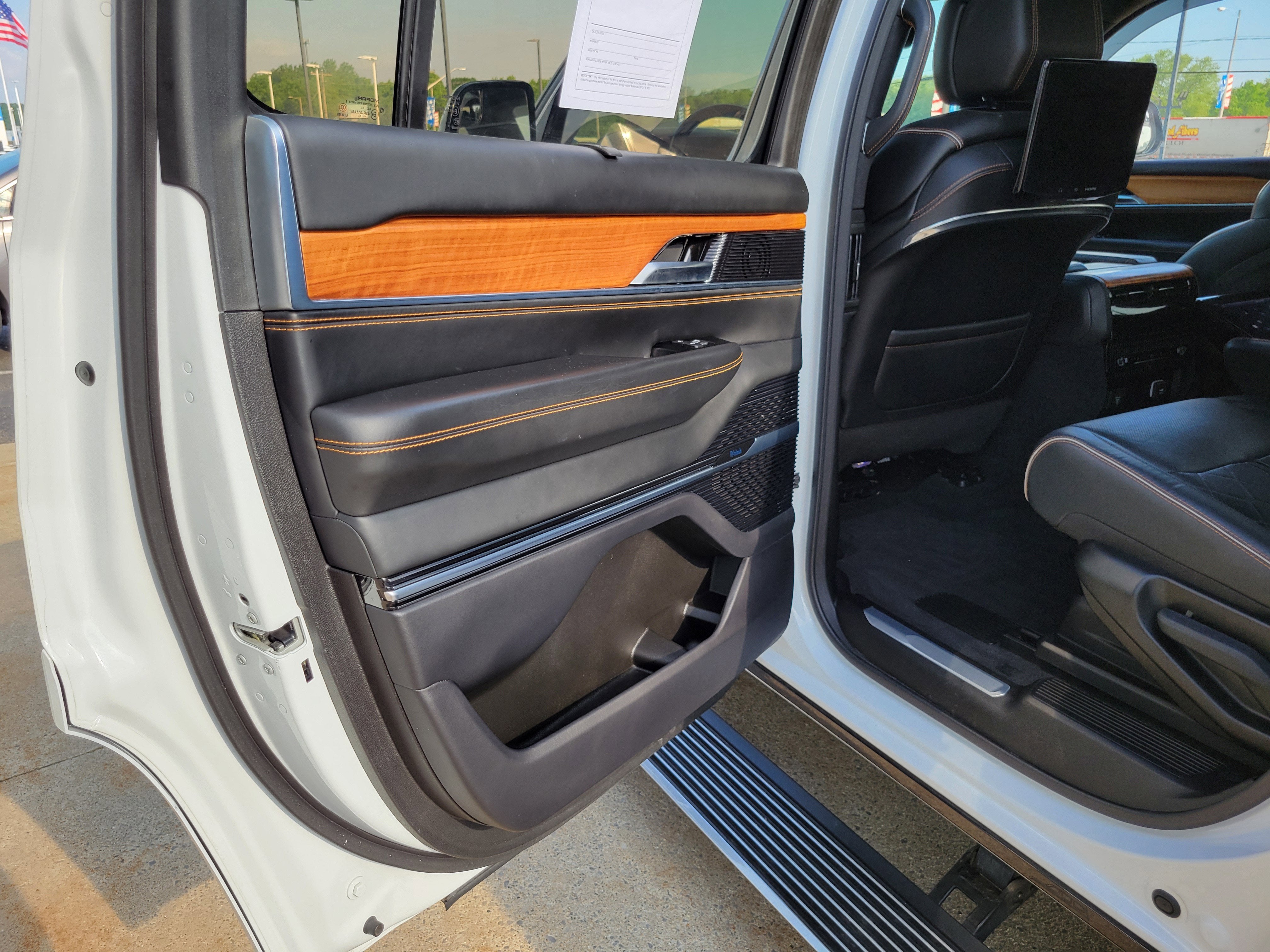 2024 Jeep Grand Wagoneer Series III 4x4