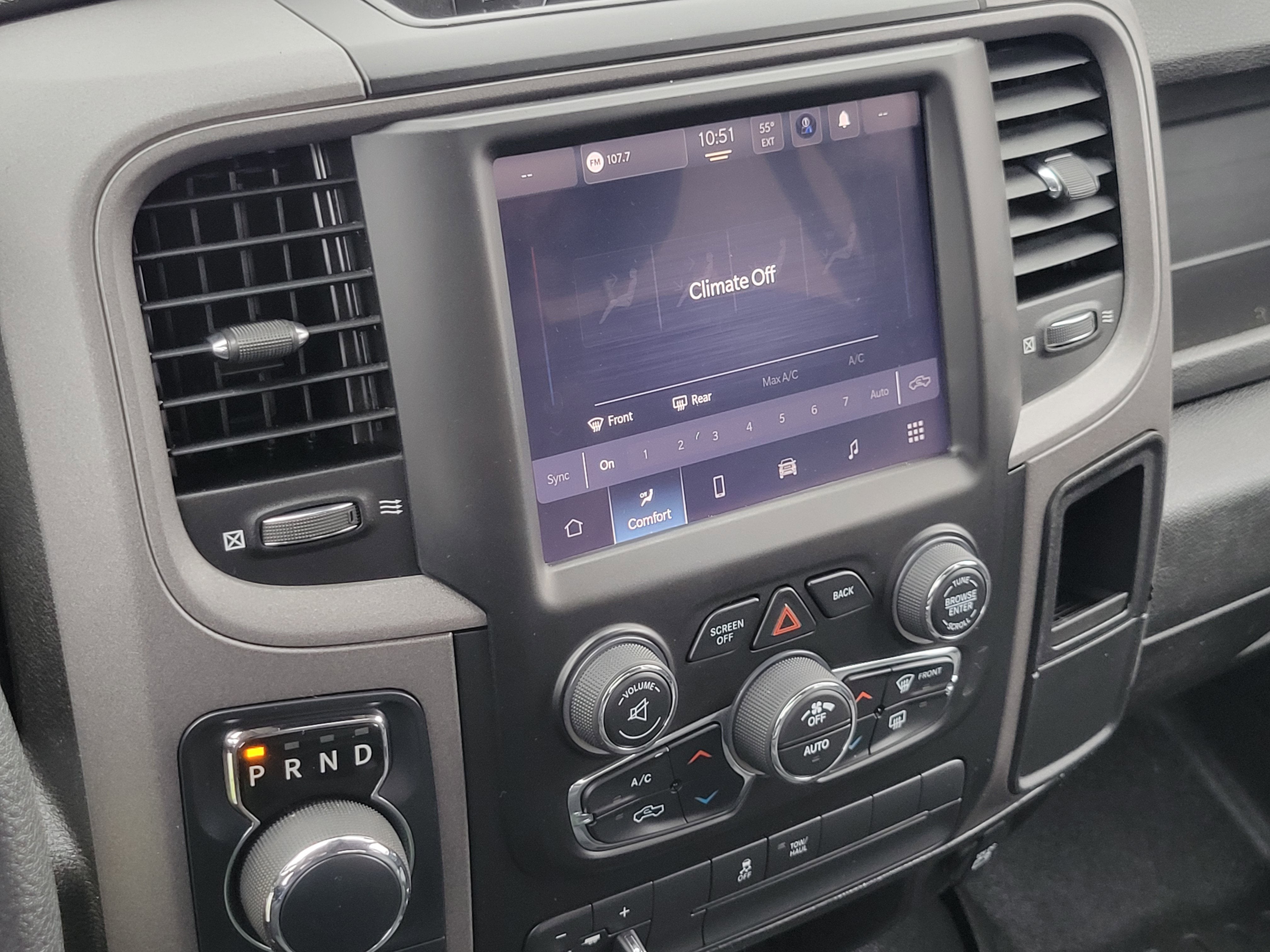 2022 RAM 1500 Classic Tradesman Crew Cab 4x2 6'4' Box