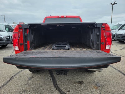 2022 RAM 1500 Classic Tradesman Crew Cab 4x2 6'4' Box