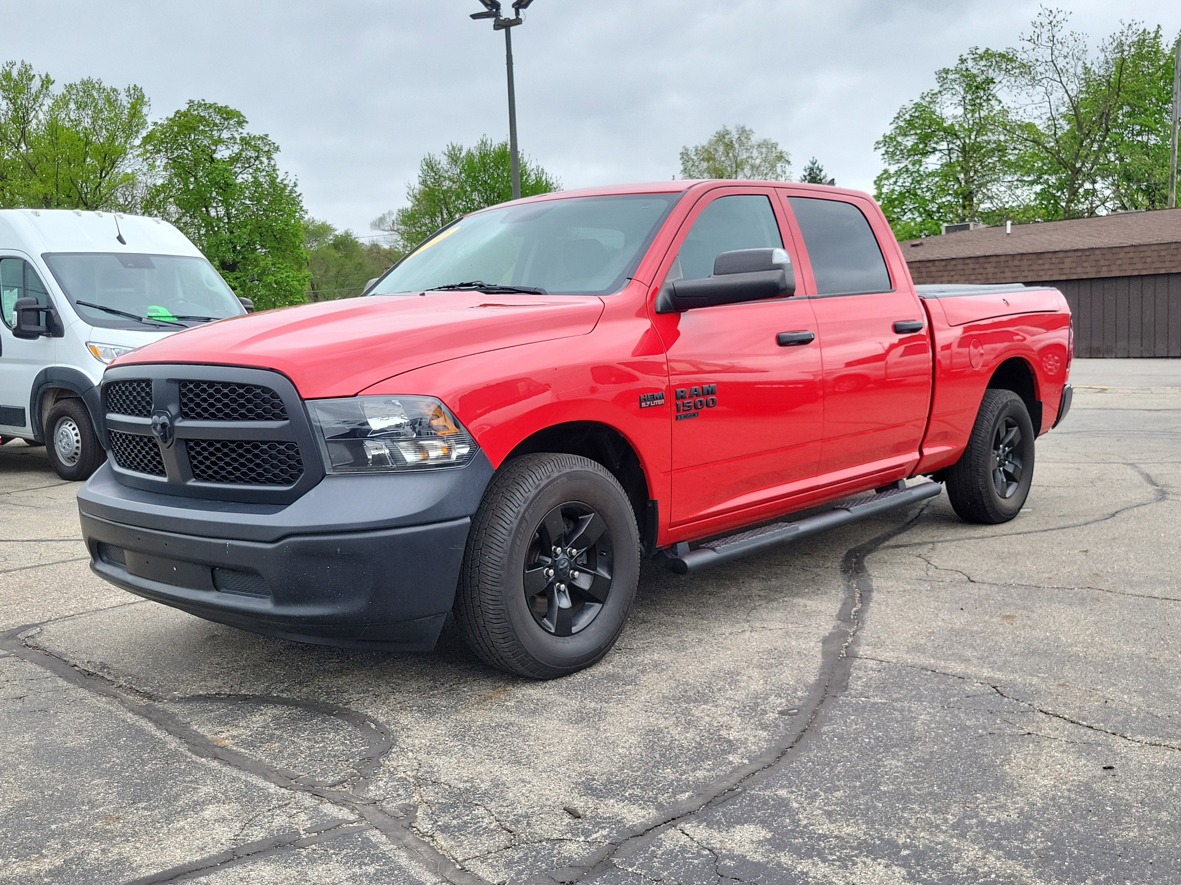 2022 RAM 1500 Classic Tradesman Crew Cab 4x2 6'4' Box
