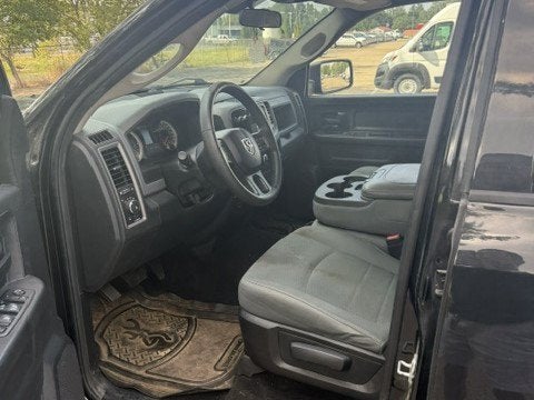 2017 RAM 1500 Express Crew Cab 4x4 5'7' Box