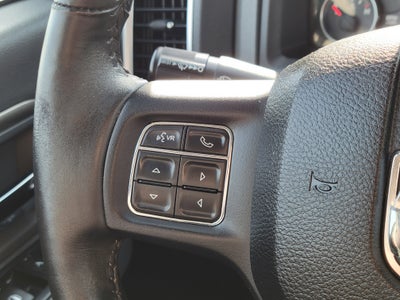 2017 RAM 1500 Big Horn Crew Cab 4x4 5'7' Box