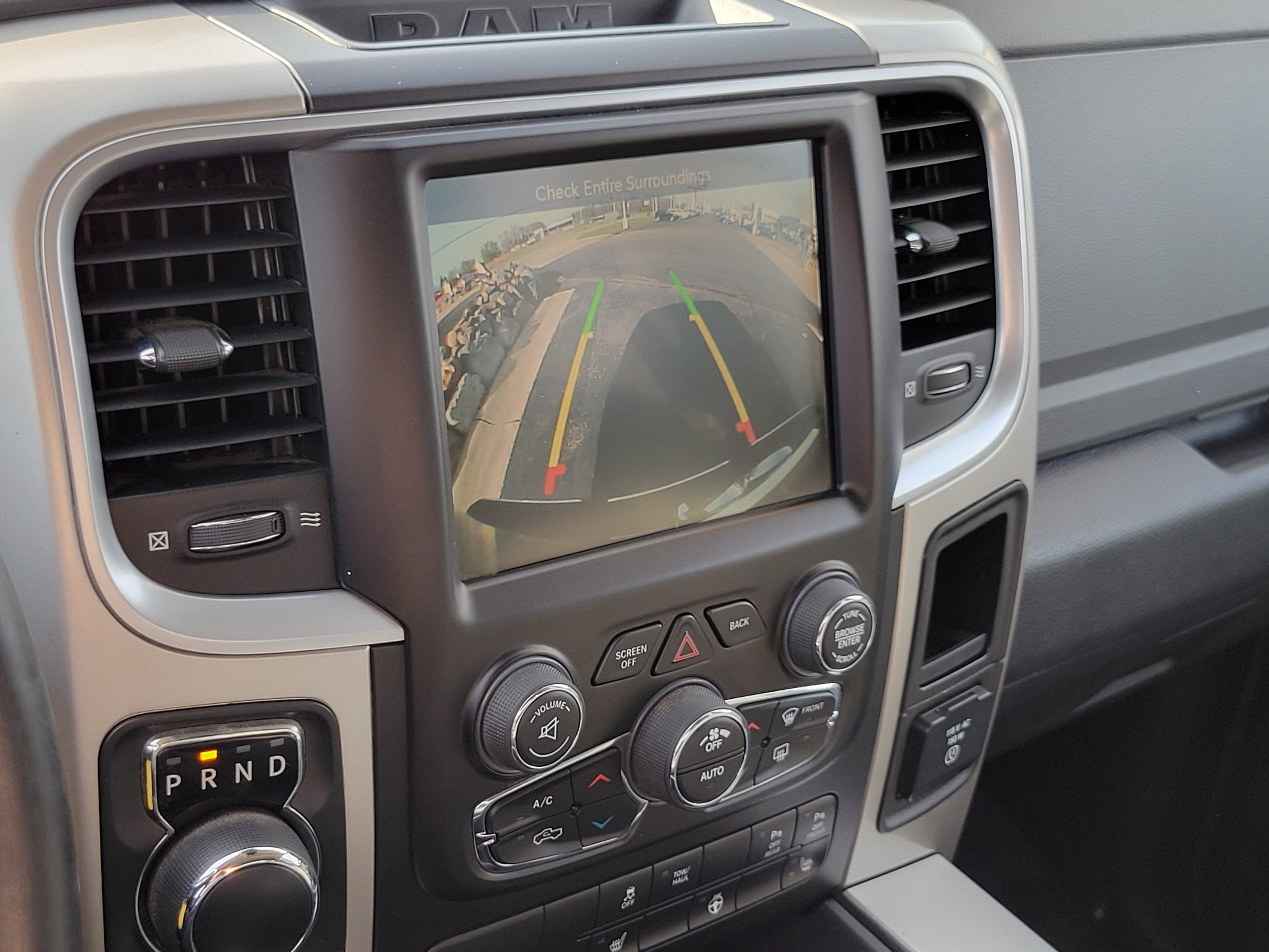 2017 RAM 1500 Big Horn Crew Cab 4x4 5'7' Box