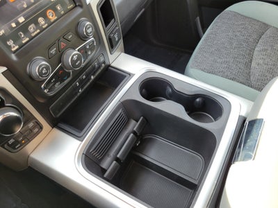2017 RAM 1500 Big Horn Crew Cab 4x4 5'7' Box