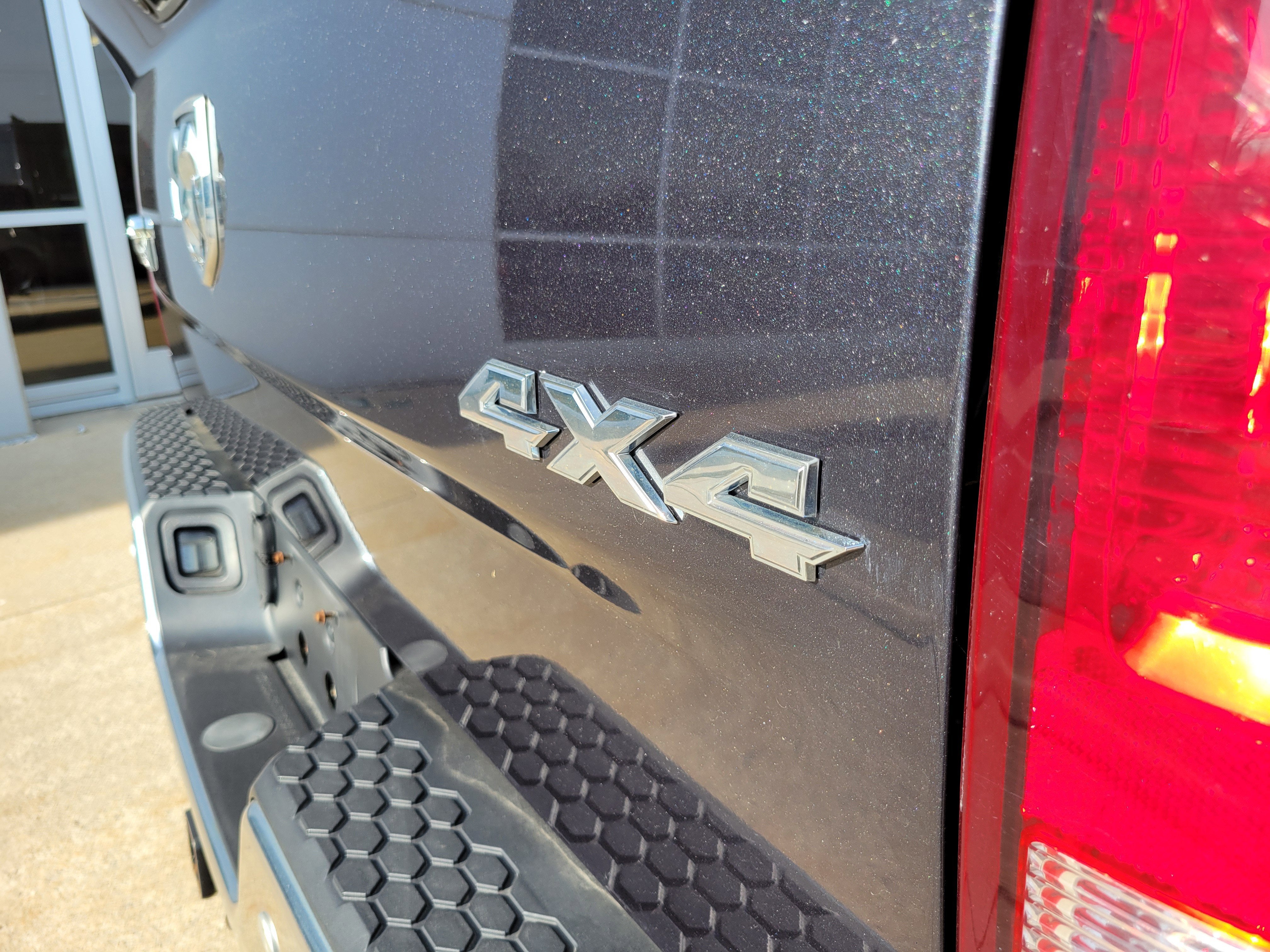 2017 RAM 1500 Big Horn Crew Cab 4x4 5'7' Box