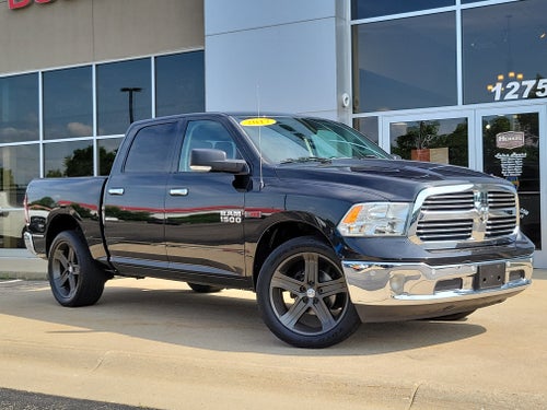 2017 RAM 1500 Big Horn Crew Cab 4x4 5'7' Box
