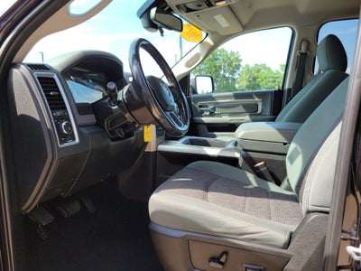 2017 RAM 1500 Big Horn Crew Cab 4x4 5'7' Box