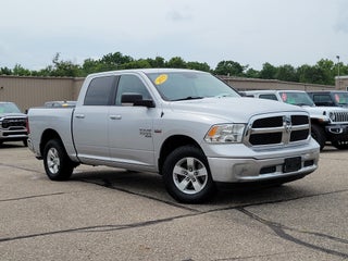 2019 RAM 1500 Classic SLT Crew Cab 4x4 5'7' Box