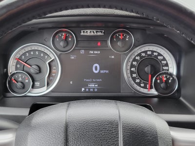 2024 RAM 1500 Classic Warlock Crew Cab 4x4 5'7' Box