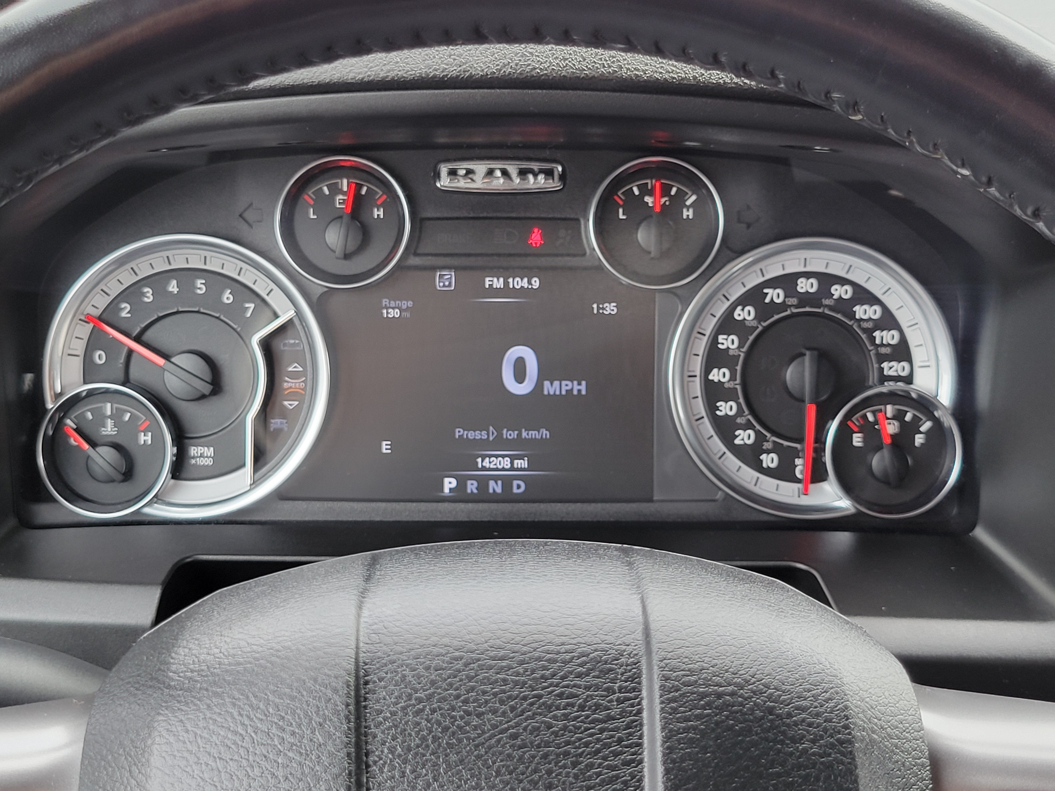 2024 RAM 1500 Classic Warlock Crew Cab 4x4 5'7' Box