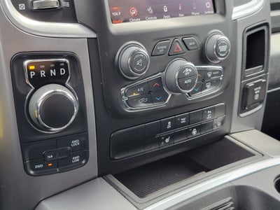2024 RAM 1500 Classic Warlock Crew Cab 4x4 5'7' Box