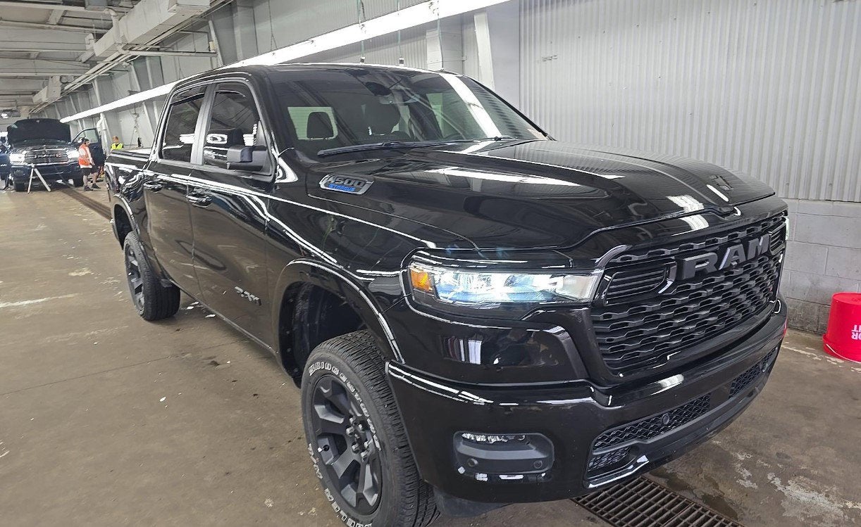 2025 RAM 1500 Big Horn Crew Cab 4x4 5'7' Box