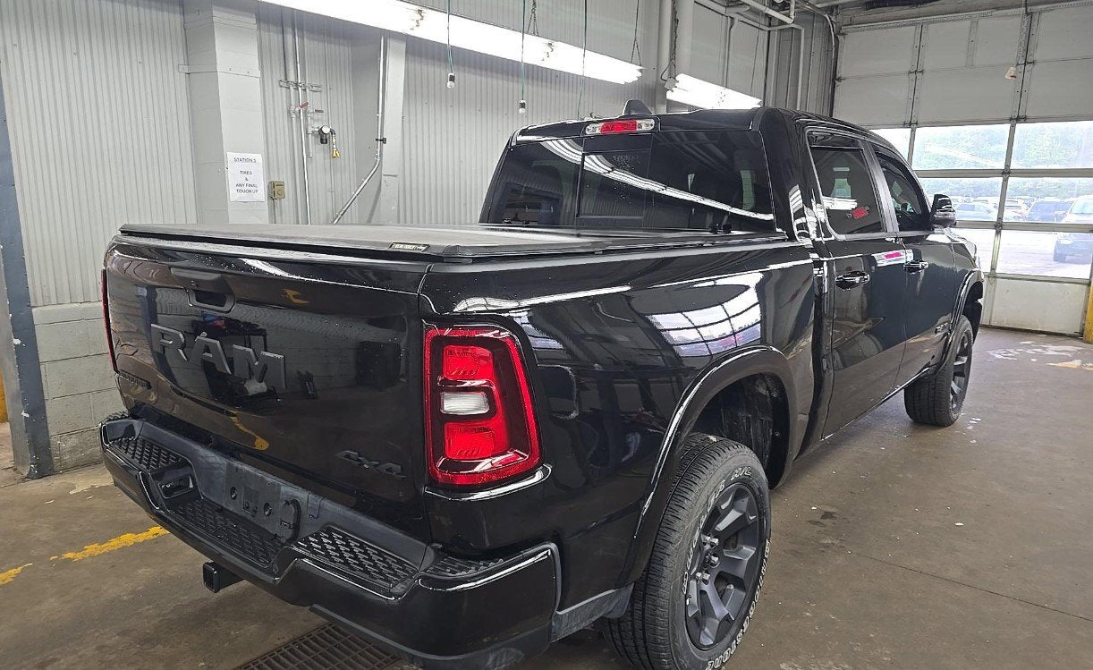 2025 RAM 1500 Big Horn Crew Cab 4x4 5'7' Box